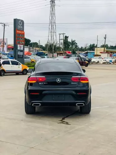 Mercedes-Benz GLC 300