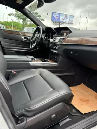 Mercedes-Benz E350