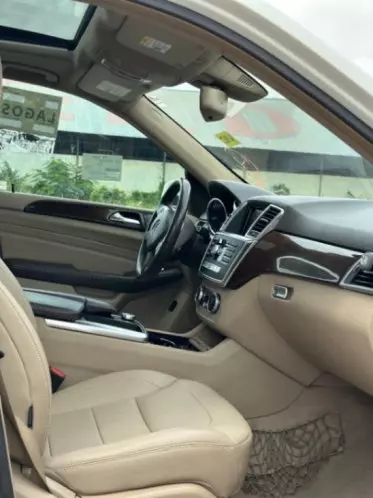 Mercedes-Benz ML 350