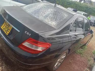 Mercedes-Benz C 200