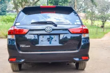 Toyota Fielder