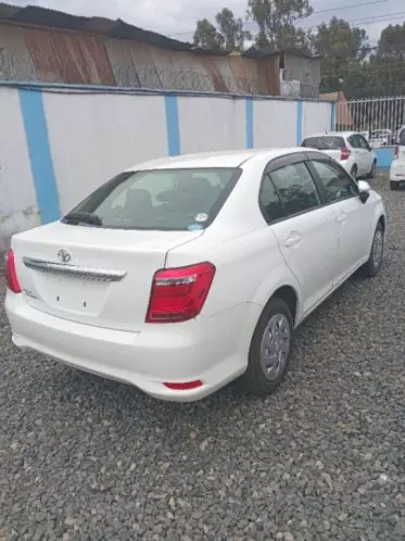 Toyota Axio