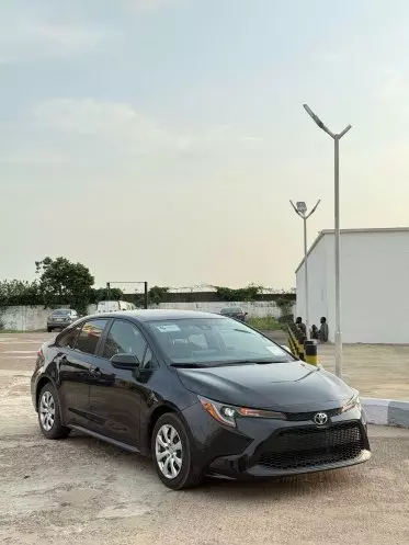 Toyota Corolla Cross (High Grade)