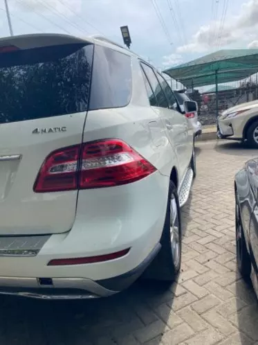 Mercedes-Benz ML 350
