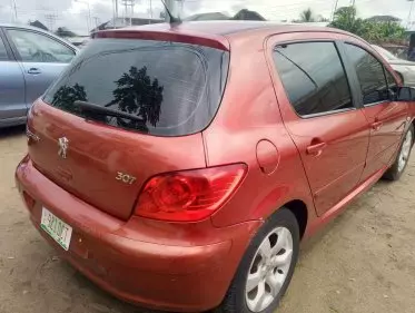 Peugeot 307