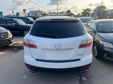 Mazda CX-9