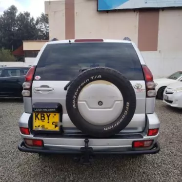 Toyota Landcruiser Prado