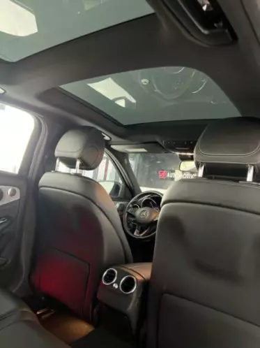 Mercedes-Benz C 400