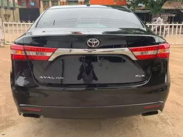 Toyota Avalon