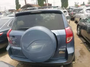 Toyota RAV 4