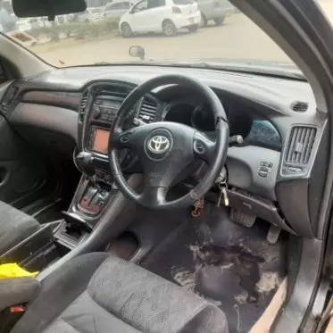 Toyota kluger