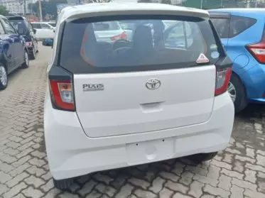 Toyota Pixis 
