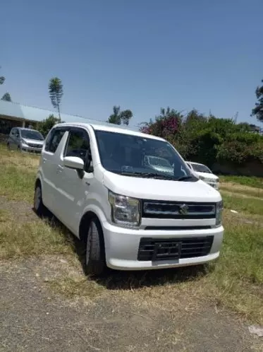 SUZUKI Wagon R+