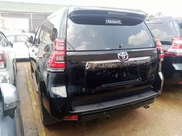 Toyota Landcruiser Prado