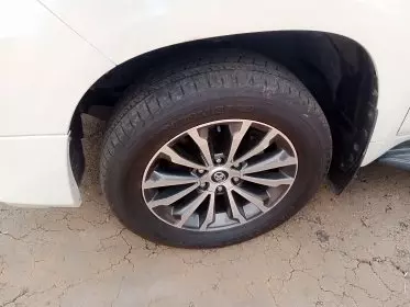 Toyota Landcruiser Prado