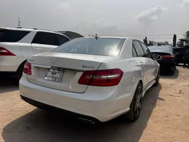 Mercedes-Benz E 350