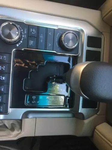 Toyota Landcruiser  V8