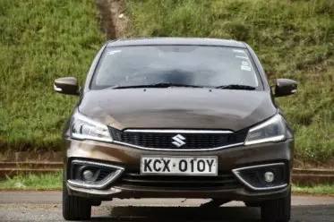 SUZUKI Ciaz GLX