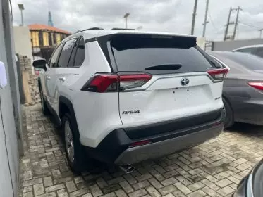 Toyota Rav 4 Hybrid