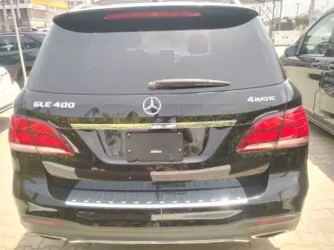 Mercedes-Benz GLE 400