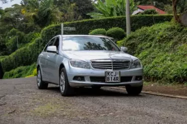 Mercedes-Benz C200