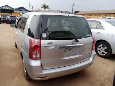 Toyota Raum