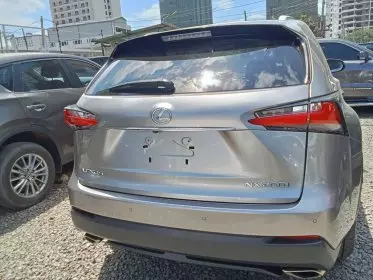 Lexus NX 200T