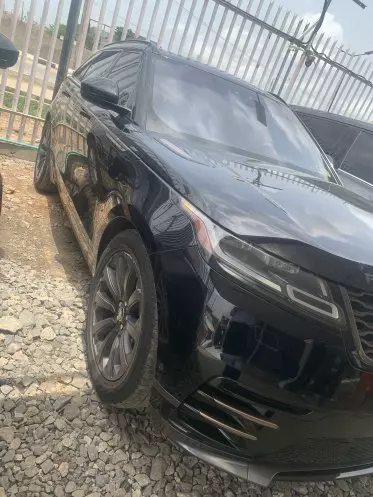 RANGE ROVER Autobiography