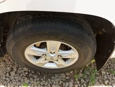 Toyota Landcruiser  V8