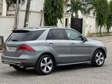 Mercedes-Benz GLE 350