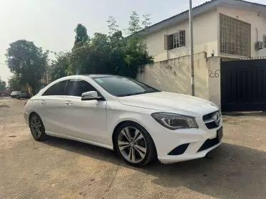 Mercedes-Benz CLA 250