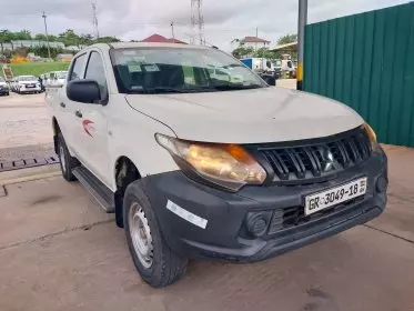 Mitsubishi L200 D/C GL Did