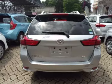Toyota Fielder