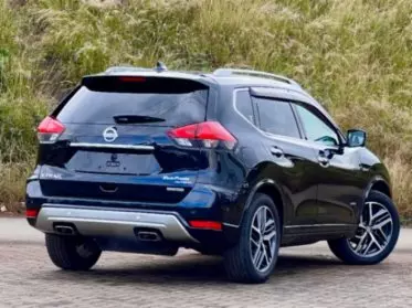 Nissan X- trail