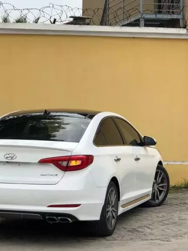 Hyundai SONATA 2,0L BVA GL