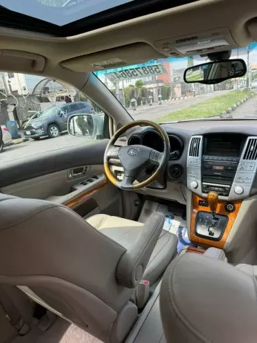 Lexus RX 330
