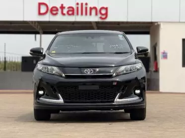 Toyota Harrier GR