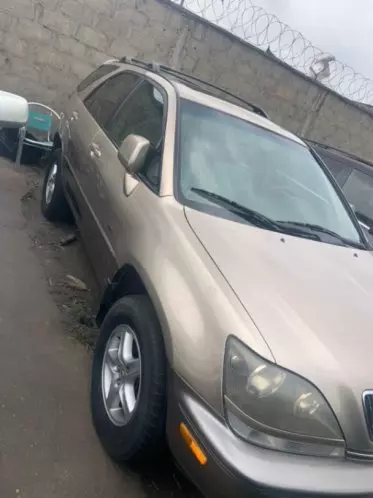Lexus RX 300