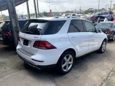Mercedes-Benz GLE 350