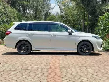 Toyota Fielder