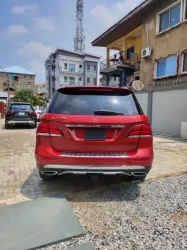 Mercedes-Benz GLE 350