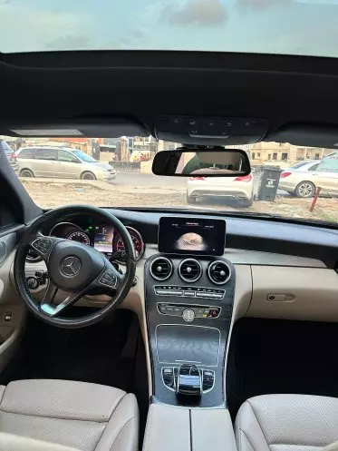 Mercedes-Benz C 300