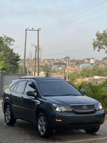 Lexus RX 330