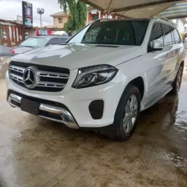 Mercedes-Benz GLS 450