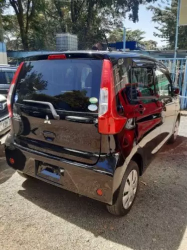 Mitsubishi Gk wagon