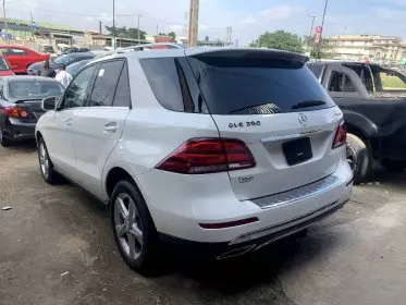 Mercedes-Benz GLE 350