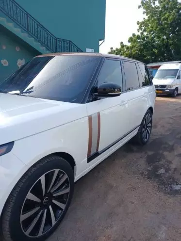 RANGE ROVER Vogue