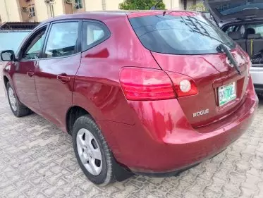 Nissan Rogue