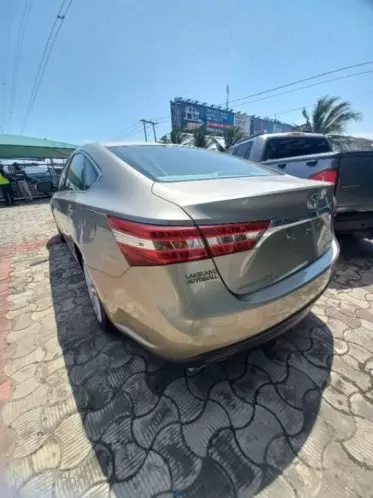 Toyota Avalon