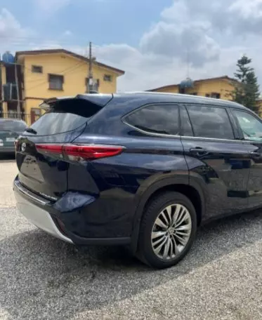 Toyota Grand Highlander